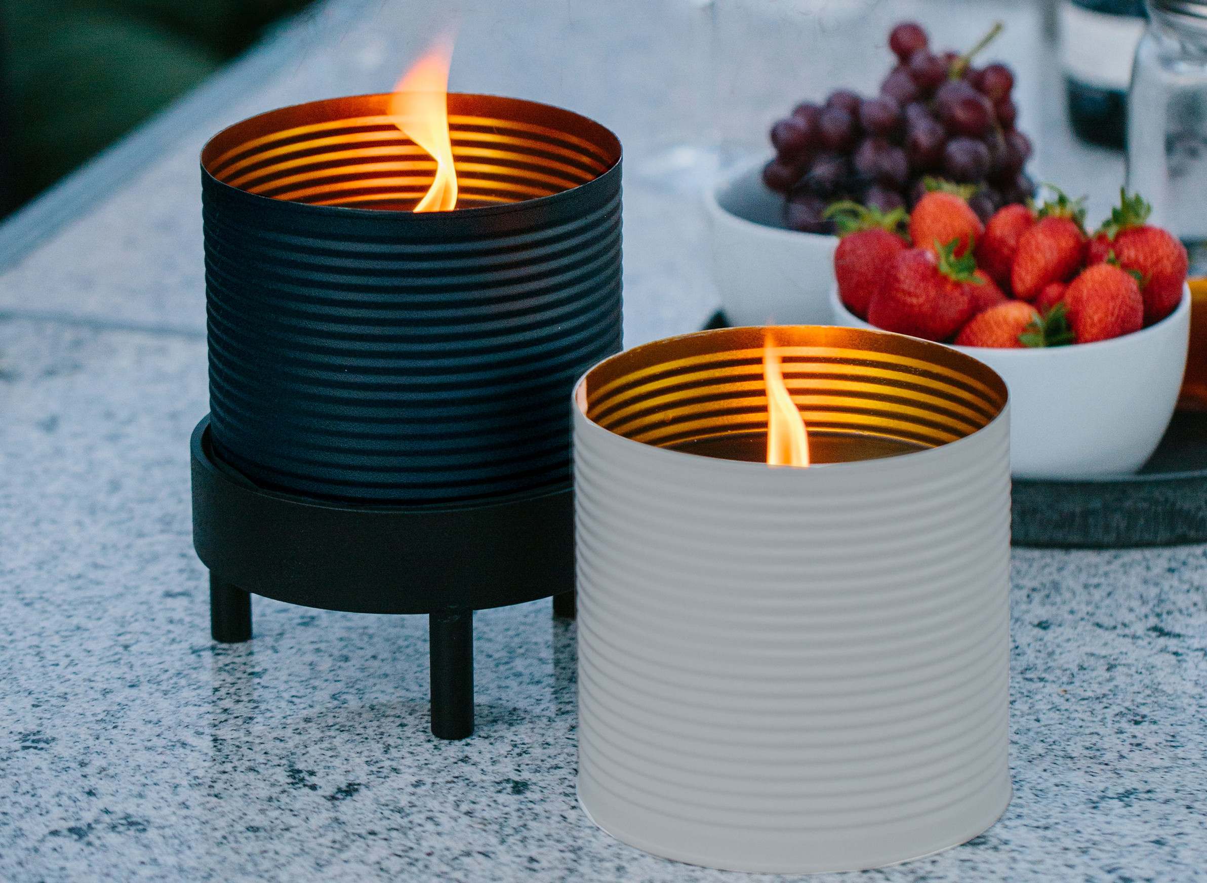Outdoor Kerze im stilvollen Design schwarz matt